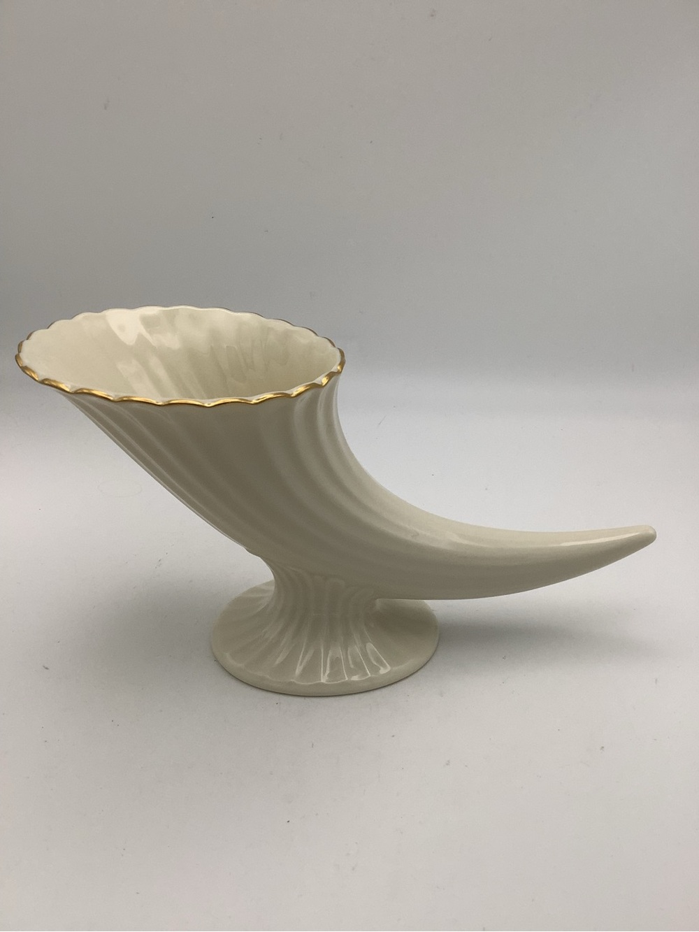 Vintage Lenox Ivory Cornucopia with 24K Gold Decoration